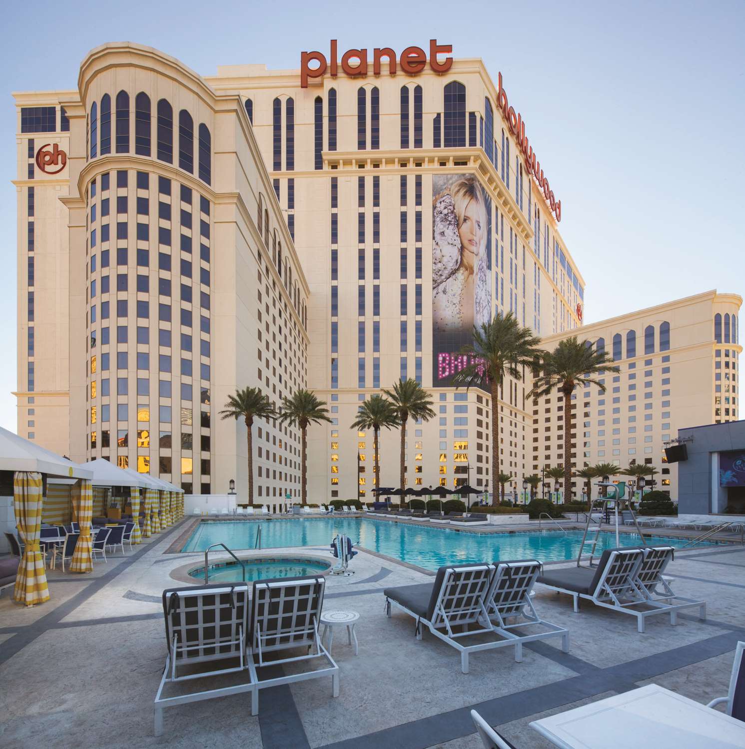 planet hollywood resort casino las vegas reviews